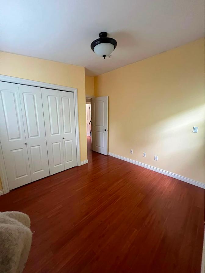 chris d babcock's room