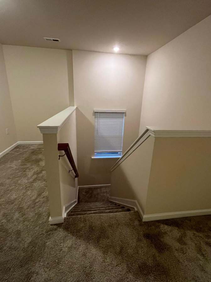 Alcove Rooms's room