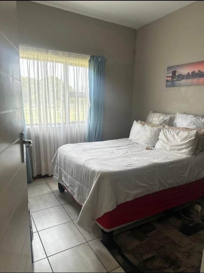 Rorisang's room