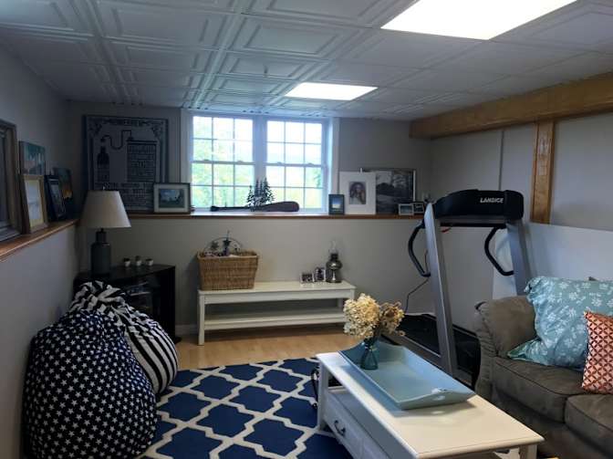 Awesome Roomate's room