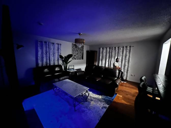 Yoronimu Given's room