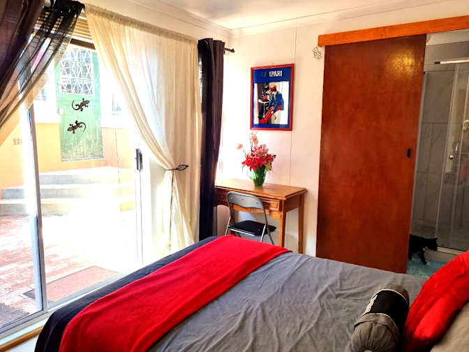 Jos Milne's room
