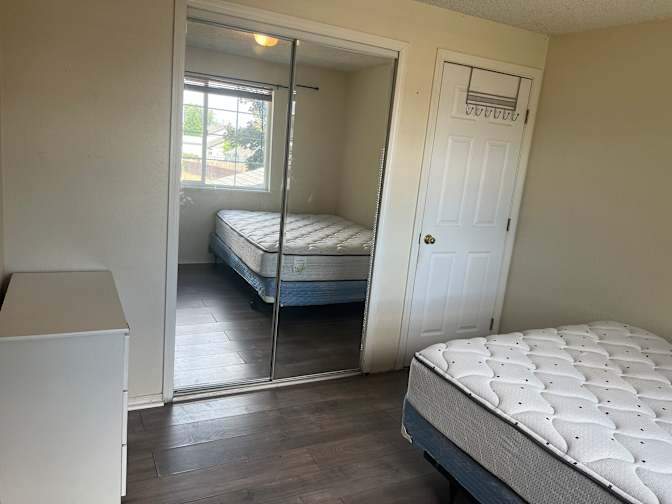 Vale's room