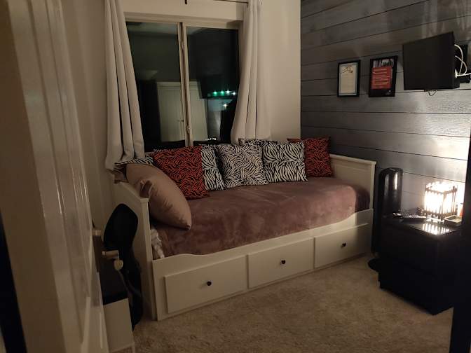 Alan's room