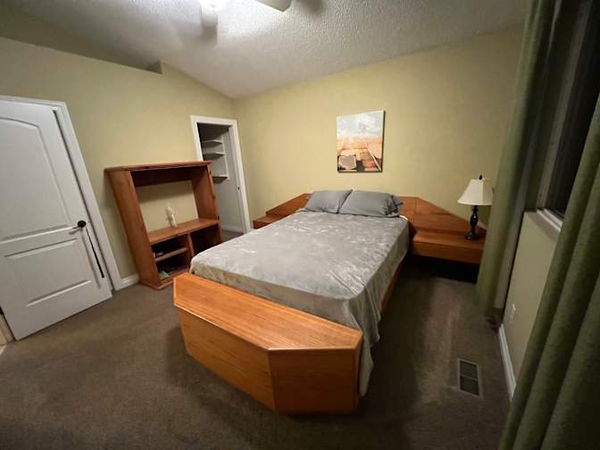 LC's room