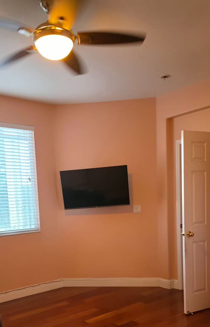 Kavi's room