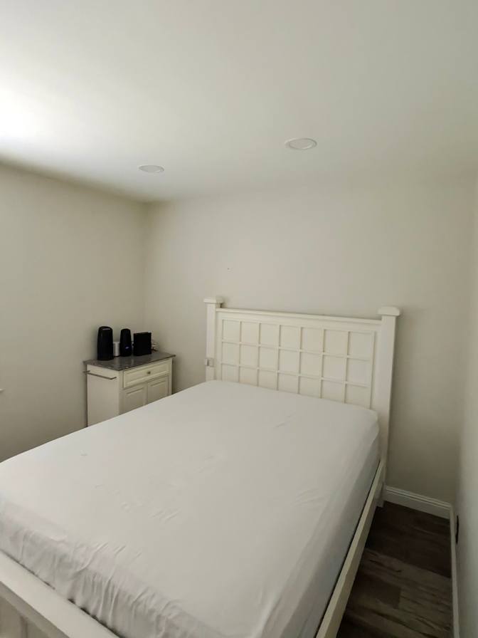 Ray's room