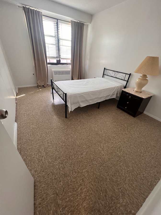 Carla's room