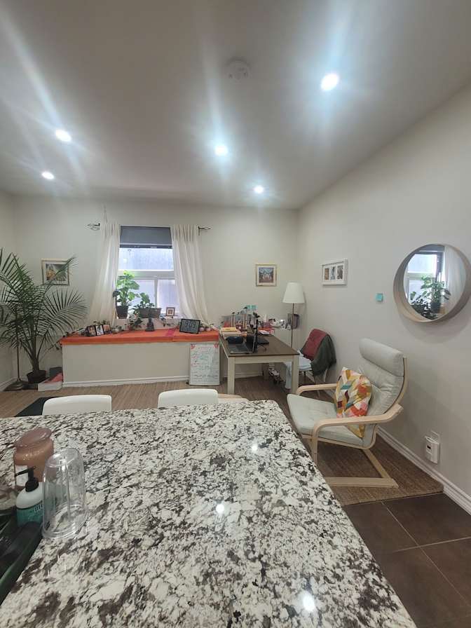 Shreya Shukla's room