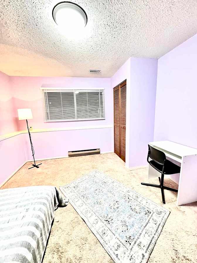 Peyman Zar's room