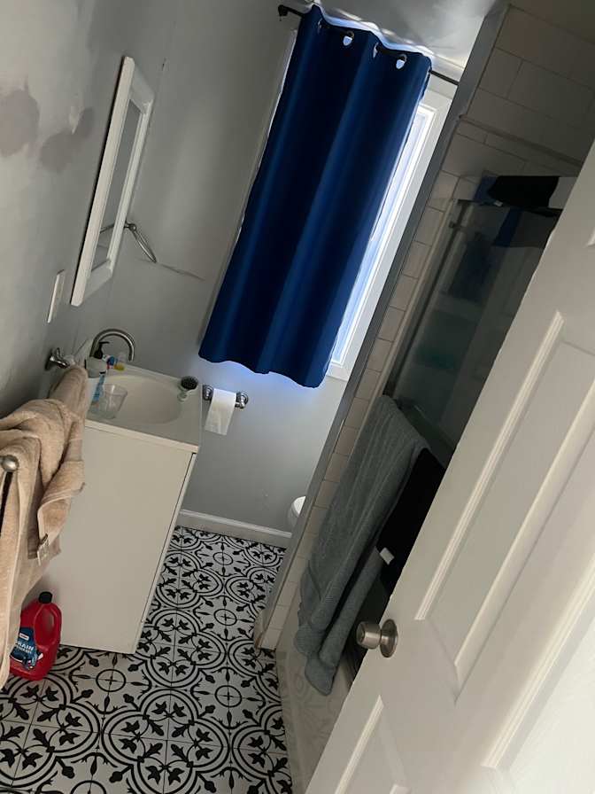 Drake's room