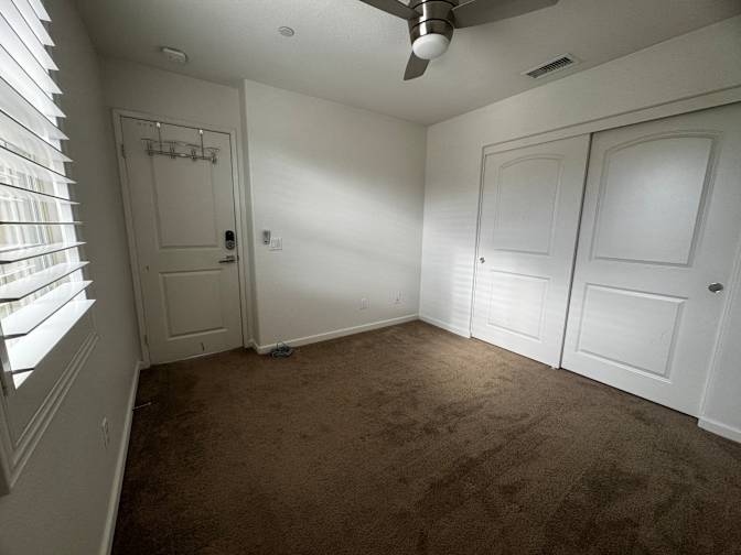 Naomi's room