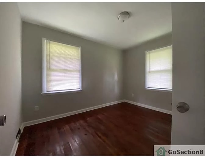 Alcove Rooms's room