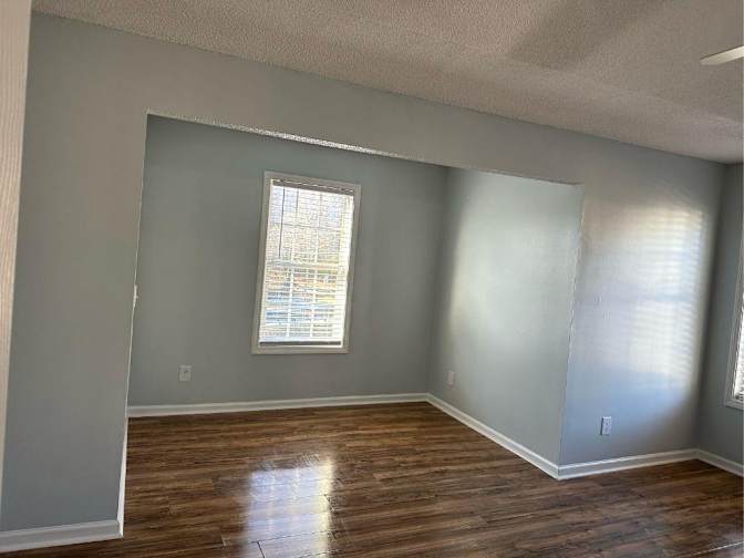 Alcove Rooms's room