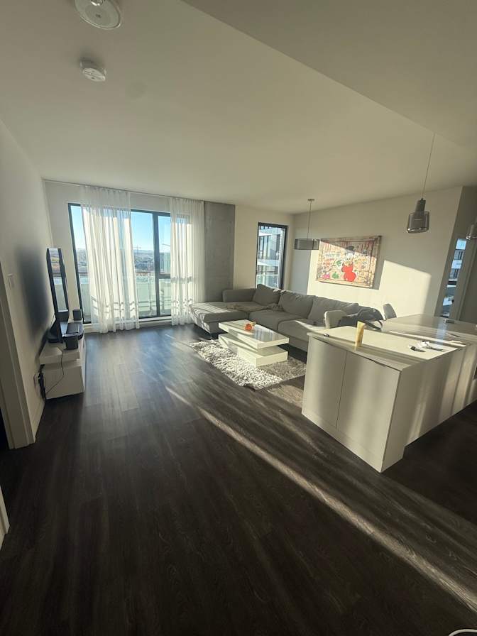 Alexandre Longtin's room