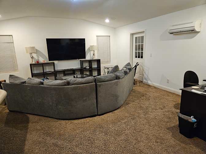 thomas j green's room