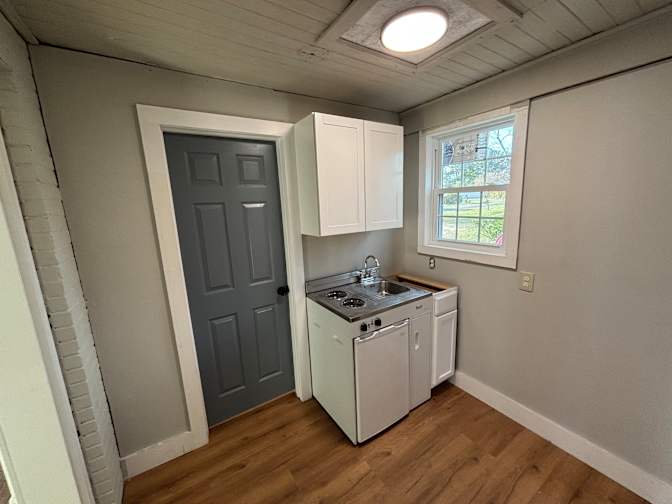Darren Phillips's room