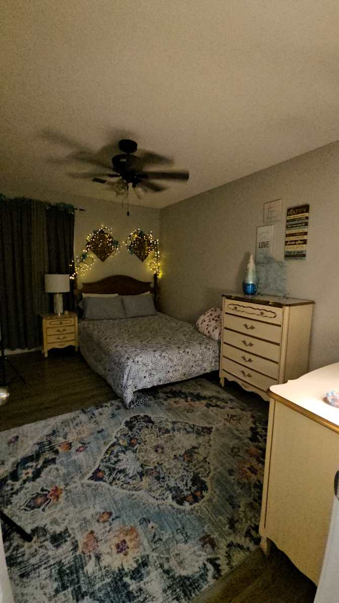 Lovella's room