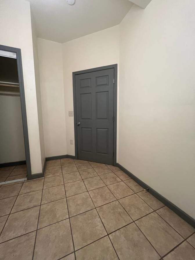 KathleenSam's room