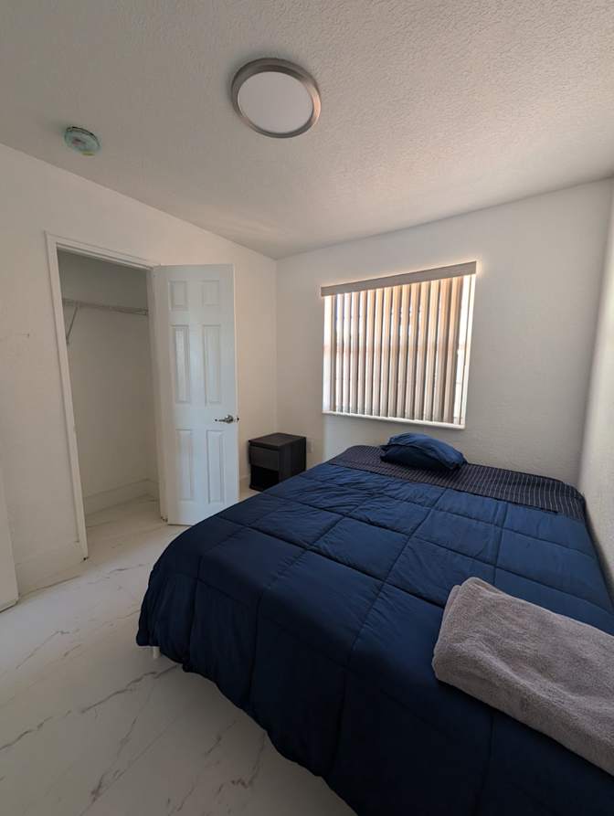 ovidio rojas's room