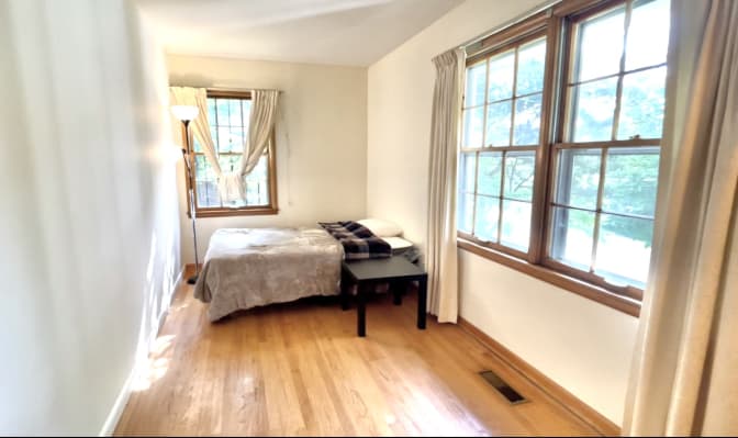 Dennis's room