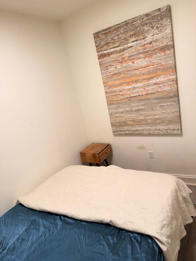 Grey's room