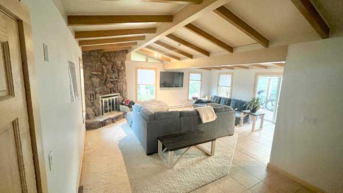 Treden Bosch's room