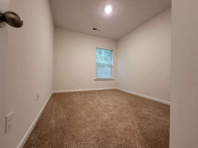 Alcove Rooms's room