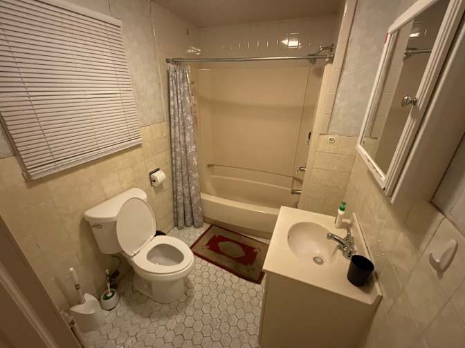Akashi's room