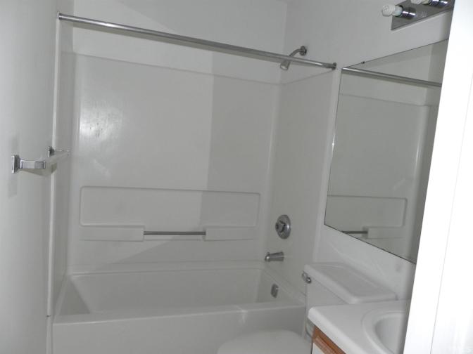 Alcove Rooms's room
