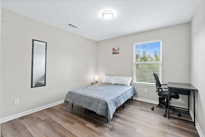 PadSplit's room