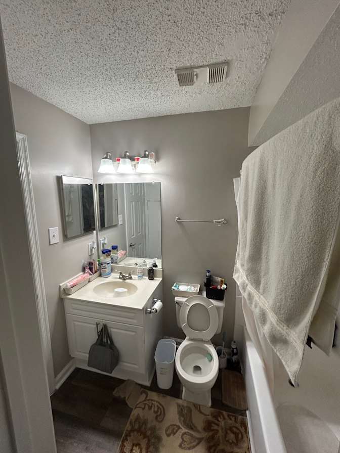 Japhet's room