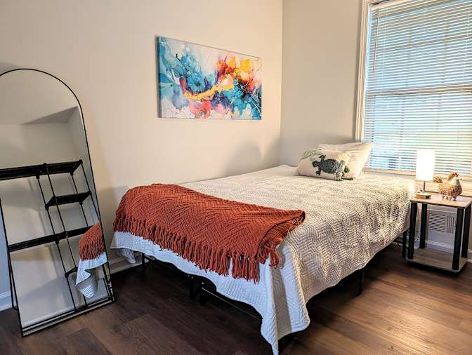 PadSplit's room