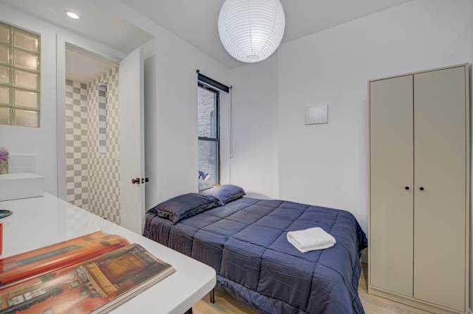 Liza's room