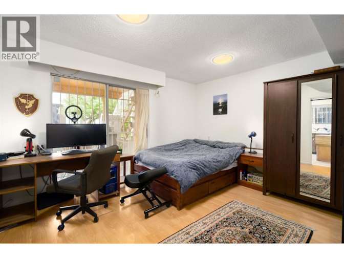 Poofy's room