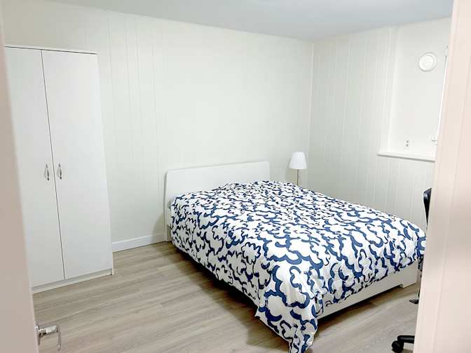 Hamid Reza's room