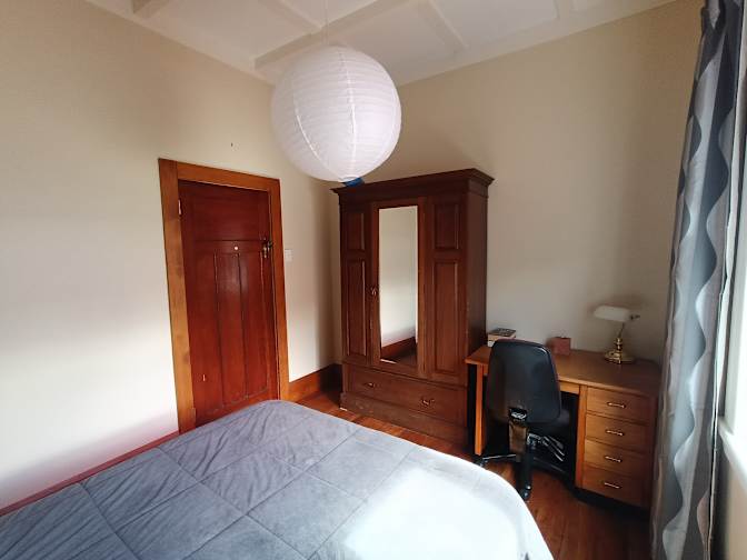 Jan's room