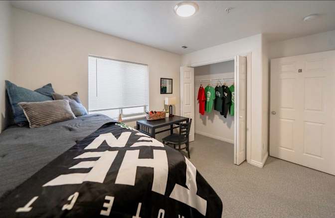 Leslie Salvador's room