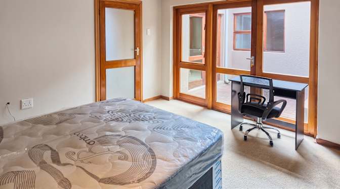 Roomify Properties's room