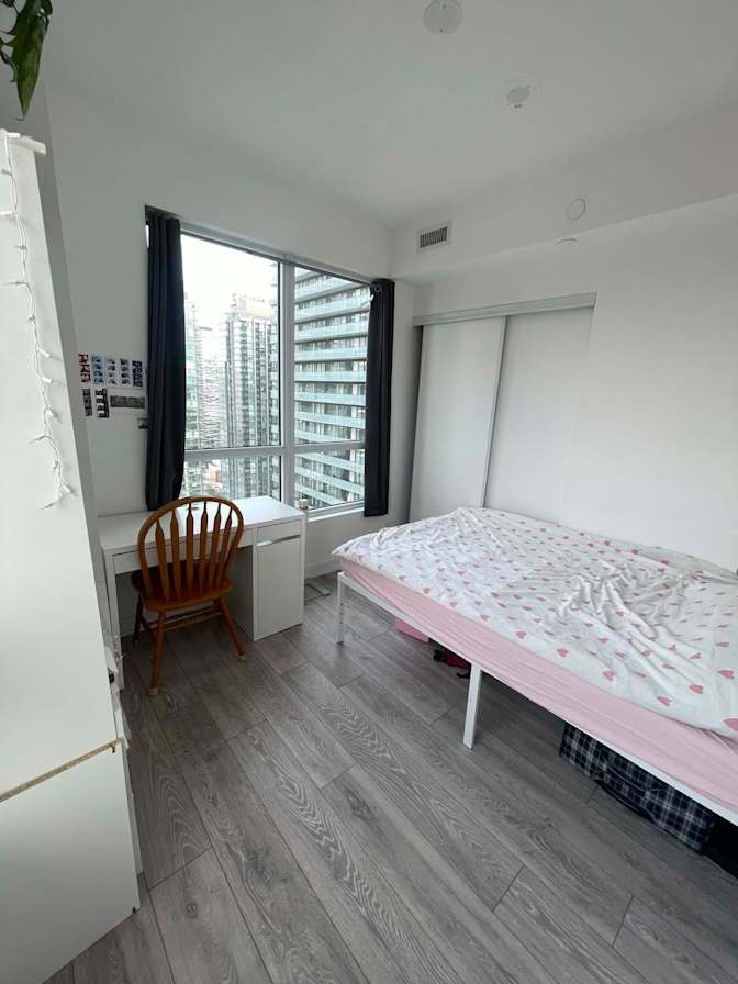 Paula's room
