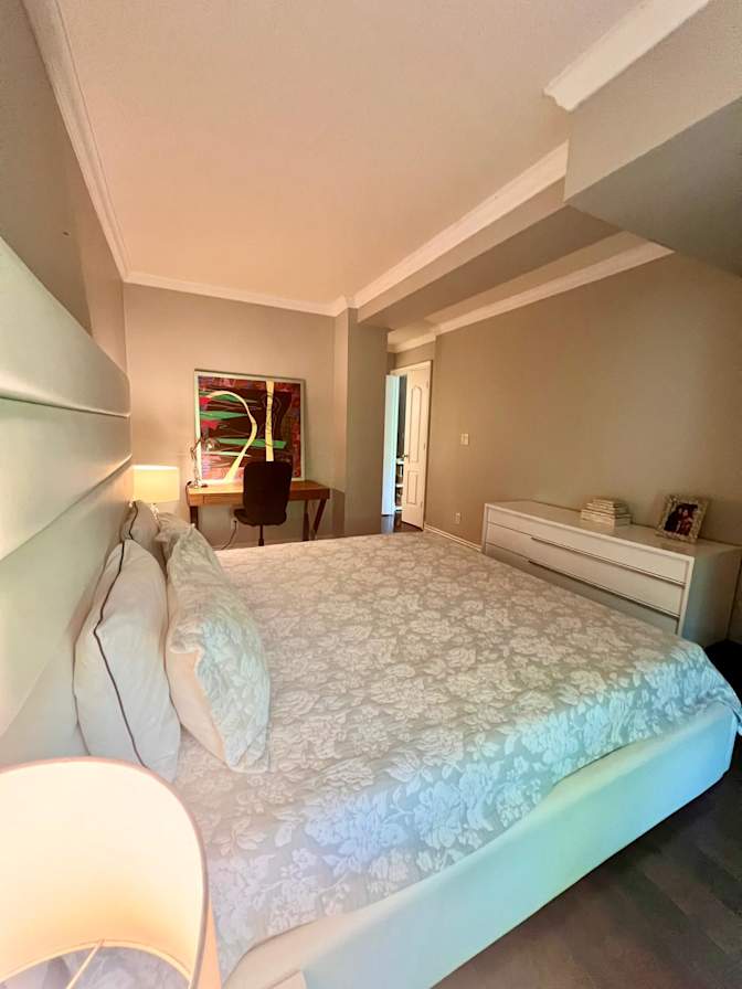 Mel Baykal's room