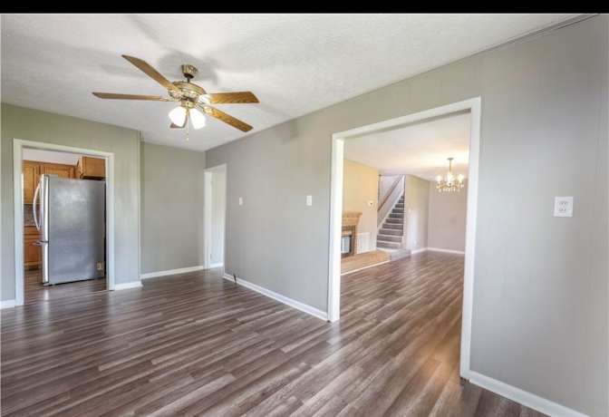Queen T's room