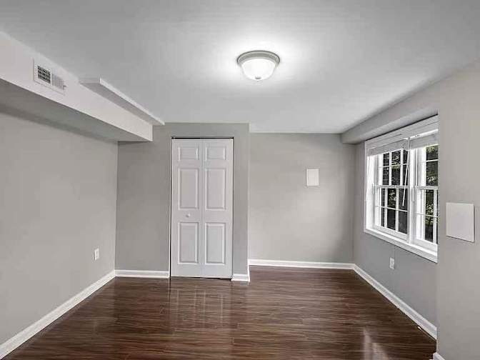 Kunal's room