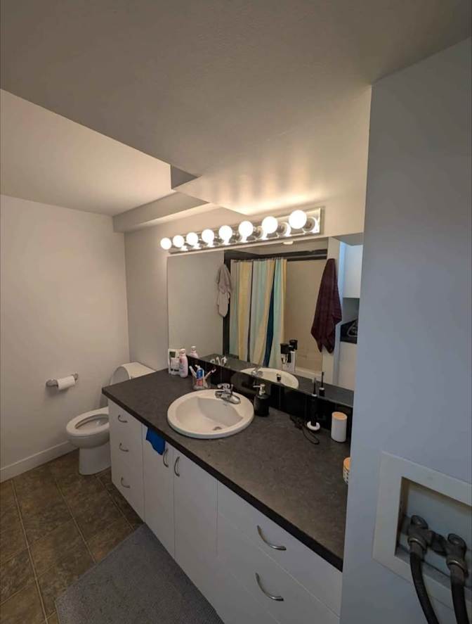 Sia's room