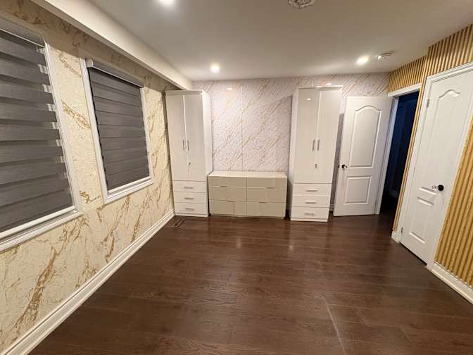 Tolobi Rental's room