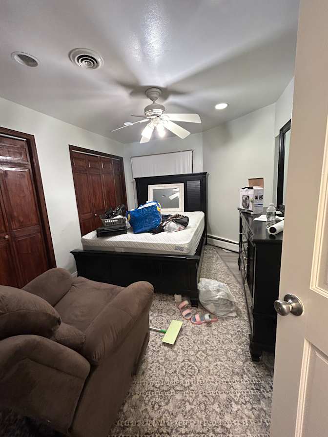 DEBBIE's room