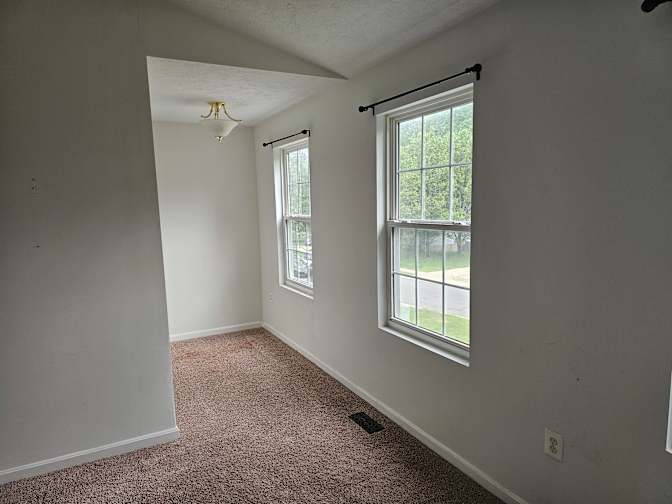 Mo's room