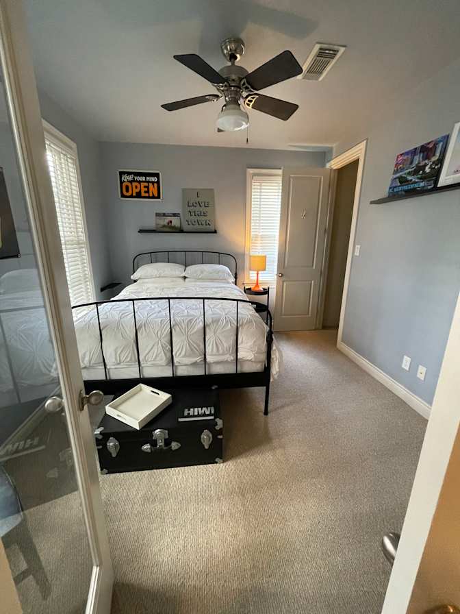 Holli's room
