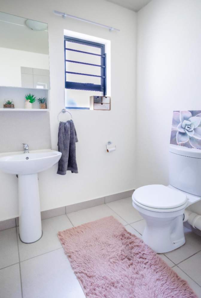 Adivhaho's room