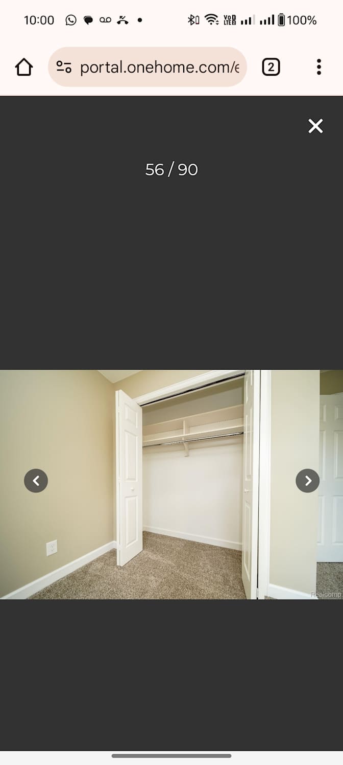 Karthick Chandramohan's room